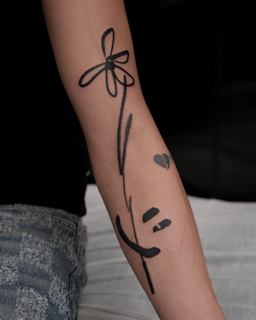 Tattoo by @m.tattooist.iv — fine_line, minimalist