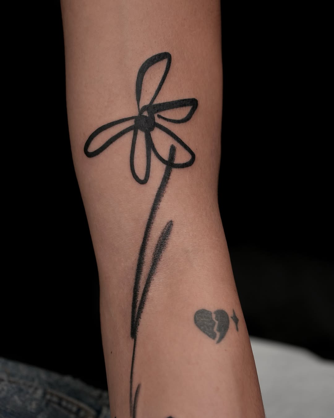 Tattoo by @m.tattooist.iv — fine_line, minimalist