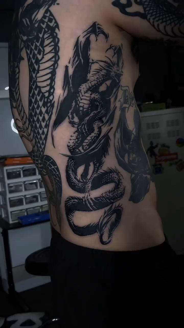 Tattoo by @garokim_tattoo — japanese_irezumi, blackwork