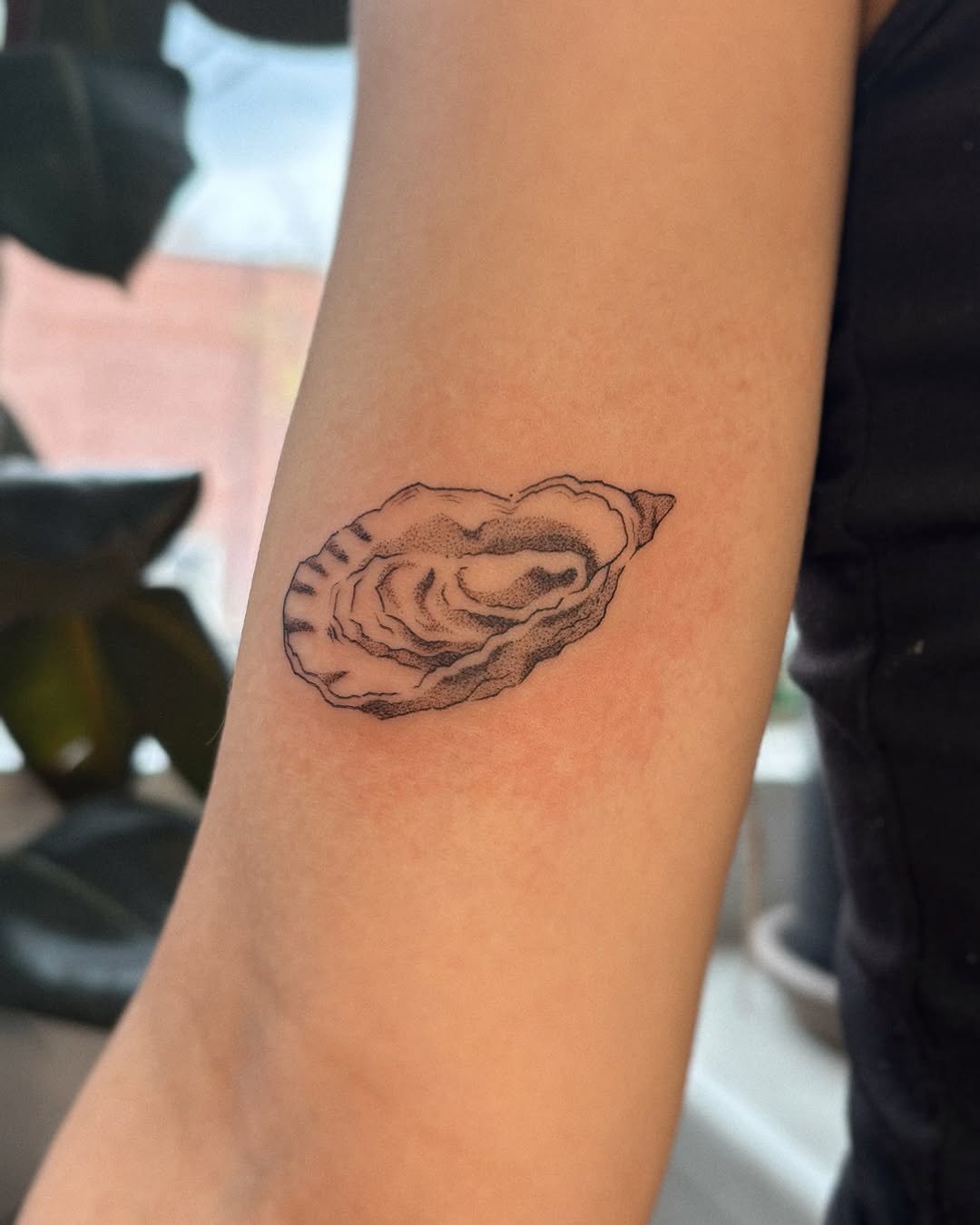 Tattoo by @rouupillon — dotwork, fine_line
