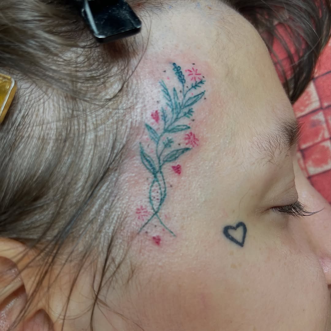 Tattoo by @tattooingren — fine_line, minimalist