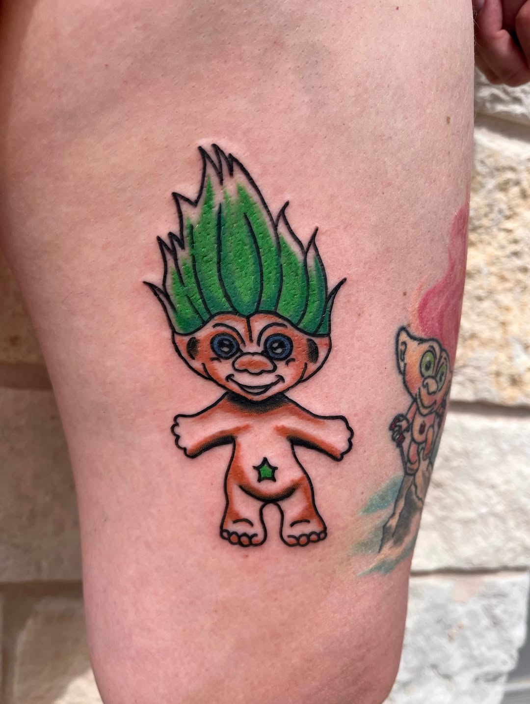 Tattoo by @mia_tatilla — american_traditional, new_school