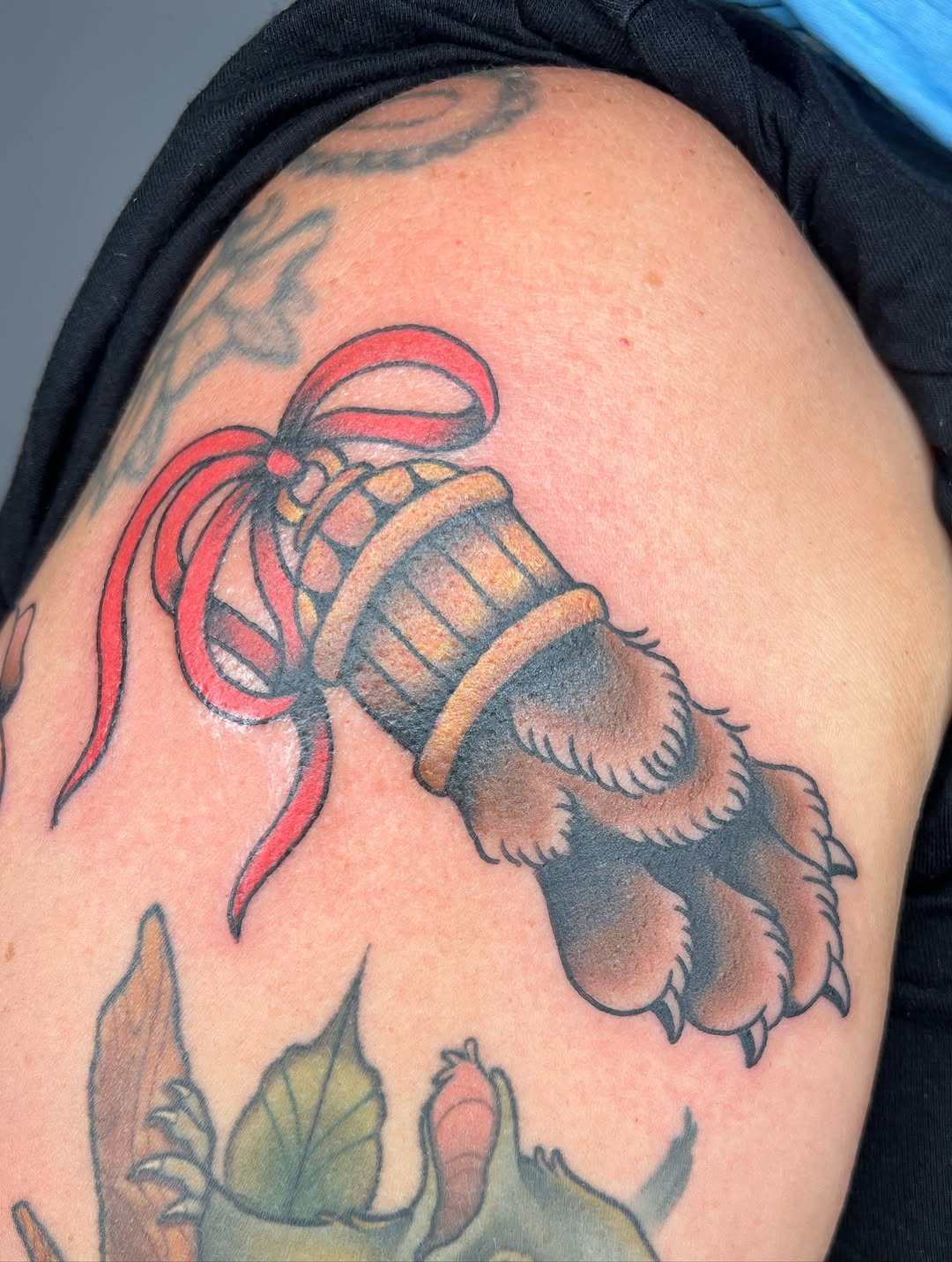 Tattoo by @hannahtattana β american_traditional