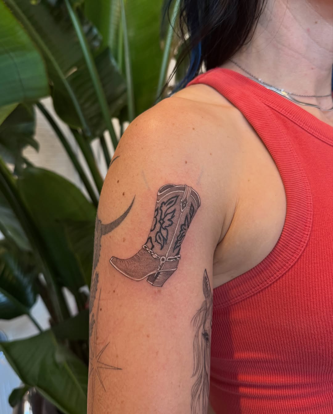 Tattoo by @jaqui.sieras — black_and_grey, realism