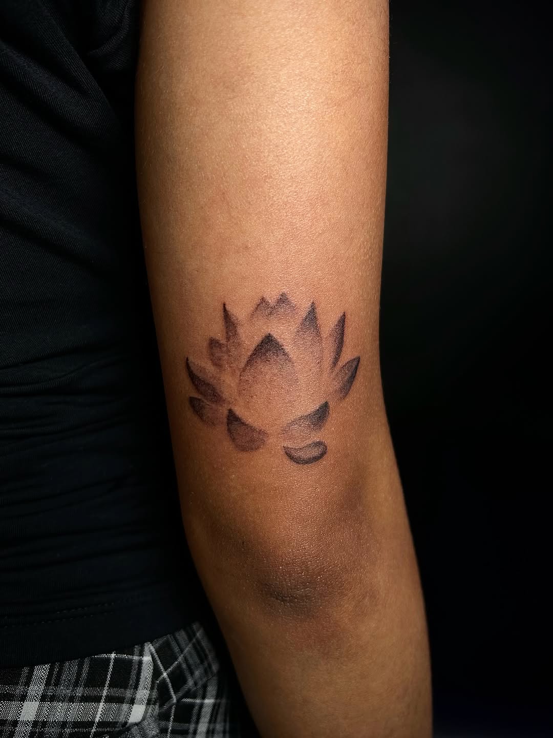 Tattoo by @inky.jnnh — fine_line, black_and_grey