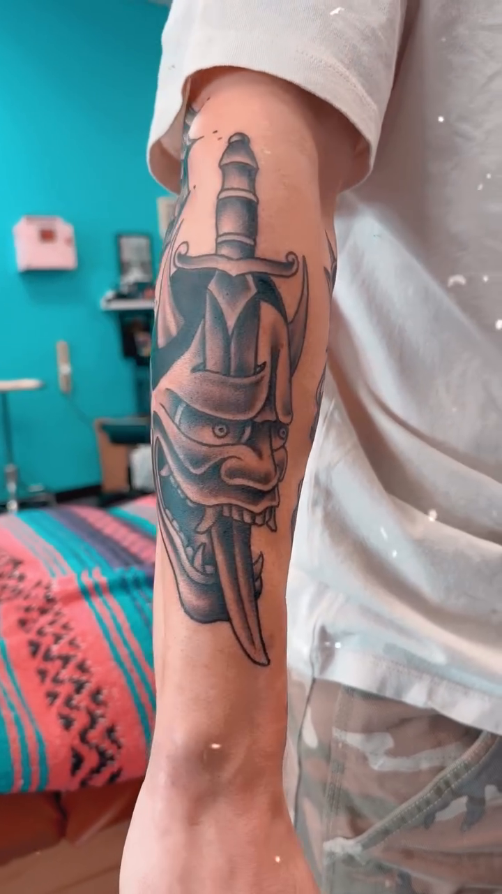 Tattoo by @freehandinbrandon — japanese_irezumi, black_and_grey