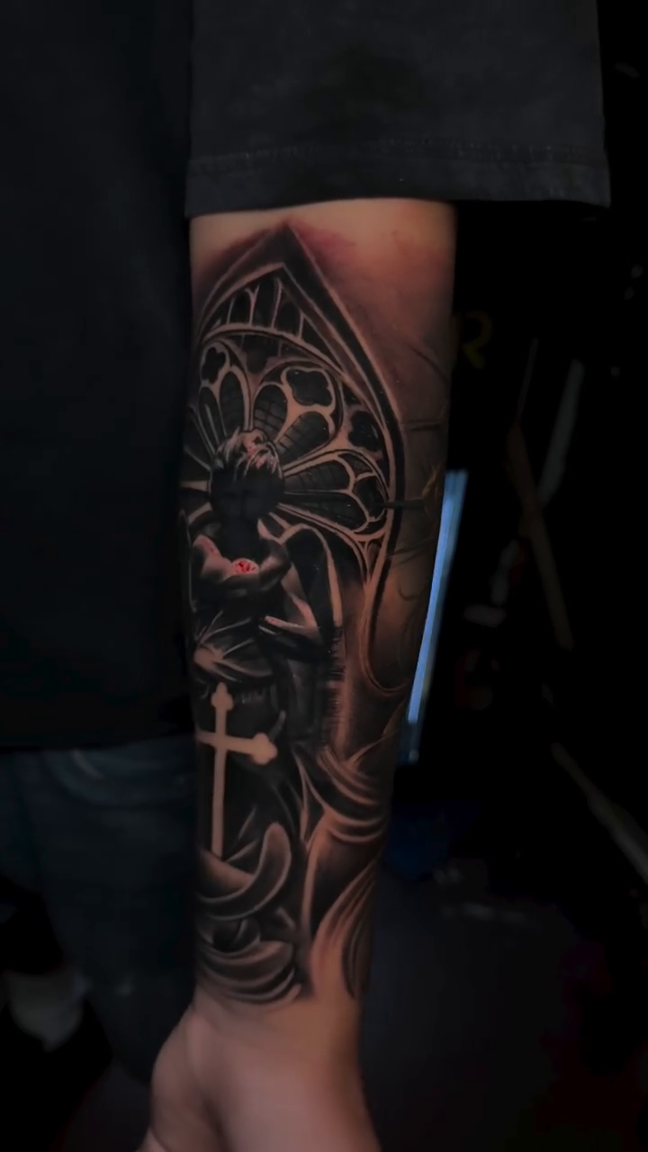 Tattoo by @juliocalderonart — black_and_grey, realism