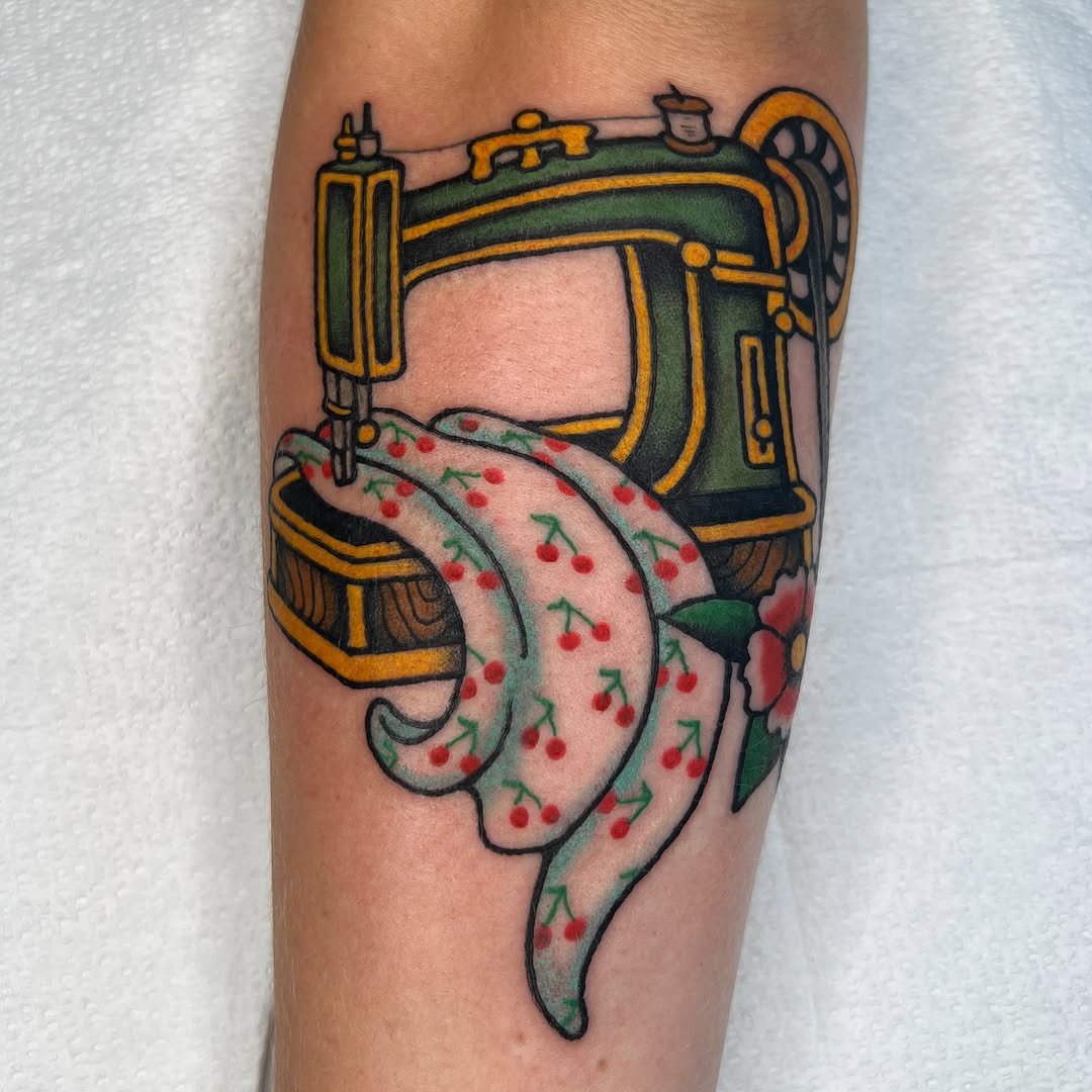 Tattoo by @barnharttattoo โ american_traditional