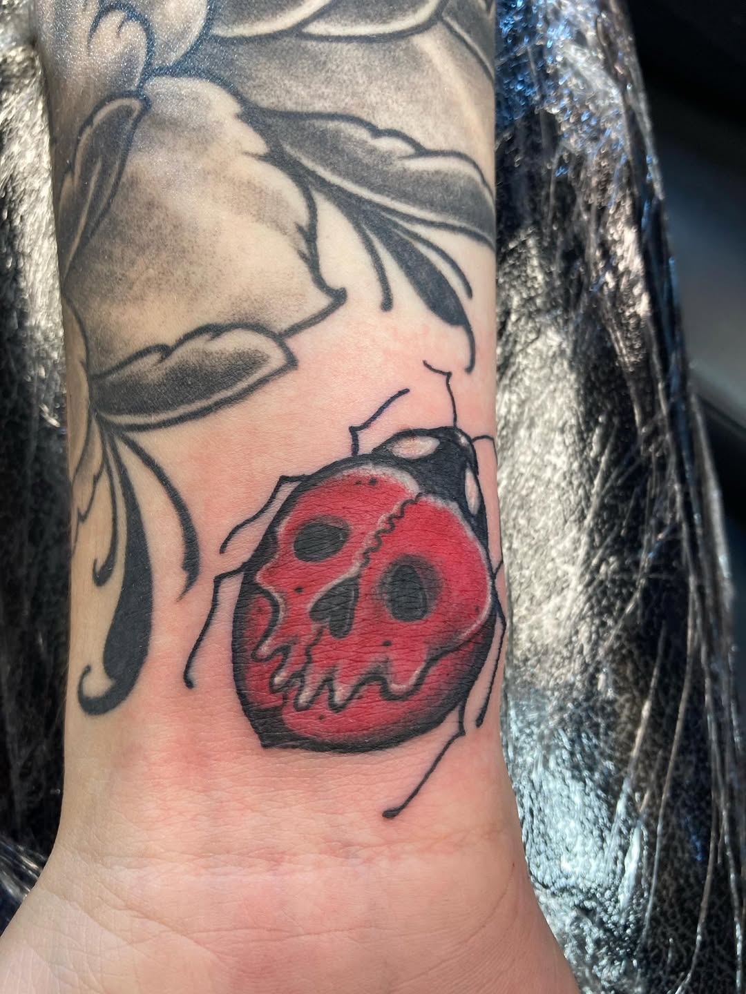 Tattoo by @jessewortheytattoo — trash_polka