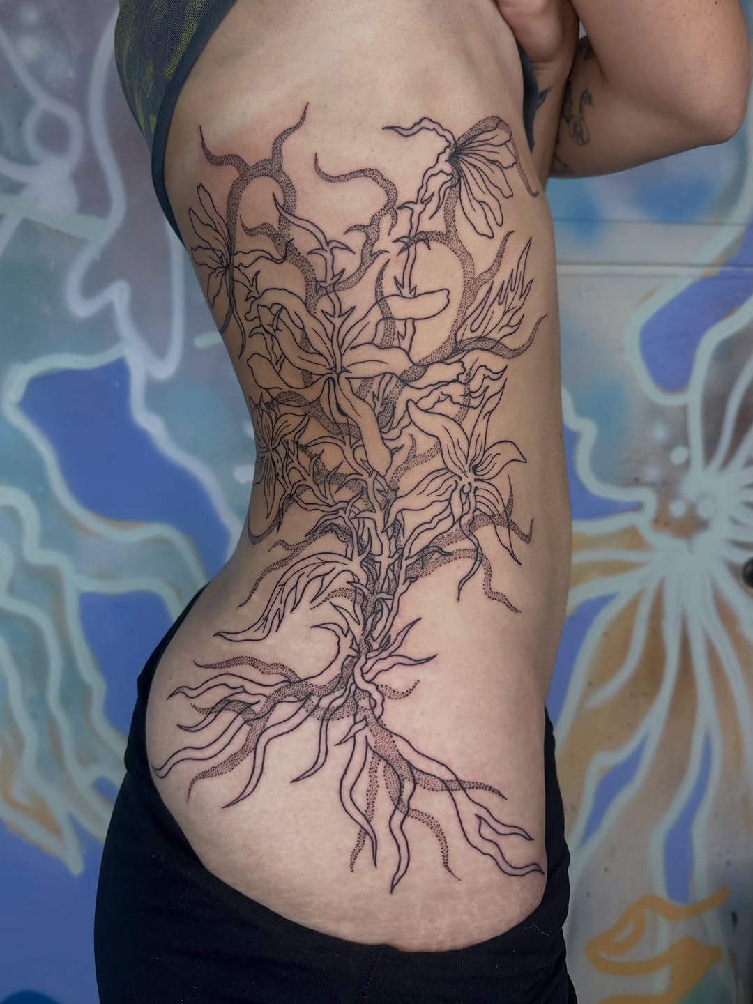 Tattoo by @kyklothymia — dotwork, illustrative
