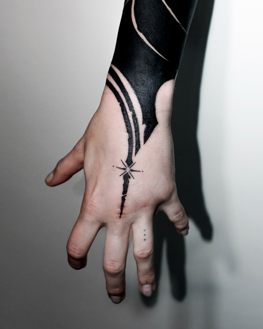 Tattoo by @dock.artt — blackwork, fine_line