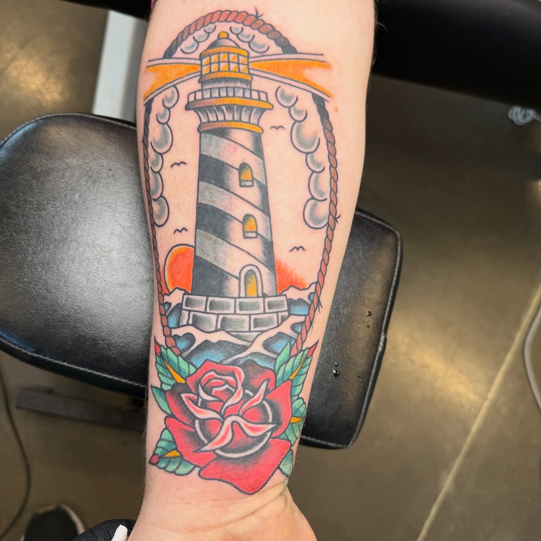 Tattoo by @hellboundhawktattoos โ american_traditional
