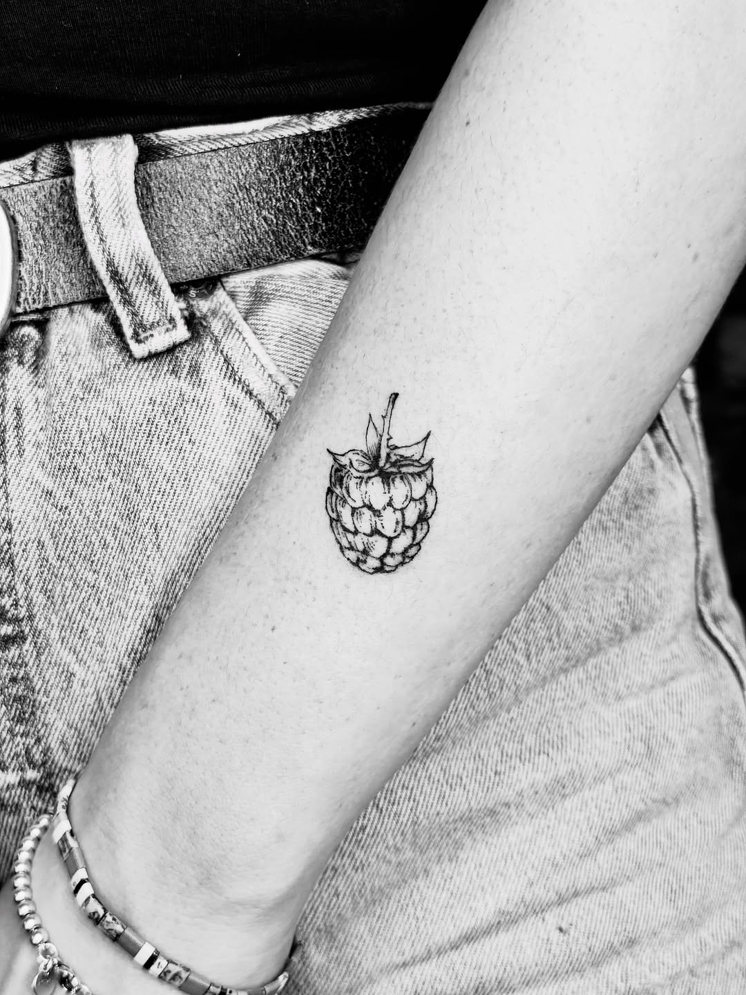 Tattoo by @passthesaltbitch โ fine_line