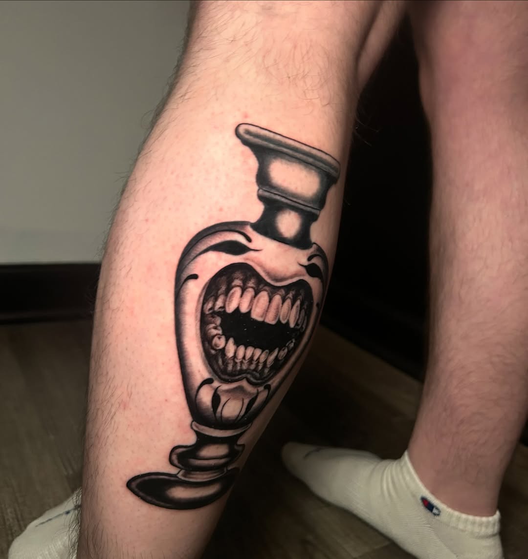 Tattoo by @socratiicrrat โ black_and_grey, dark_realism