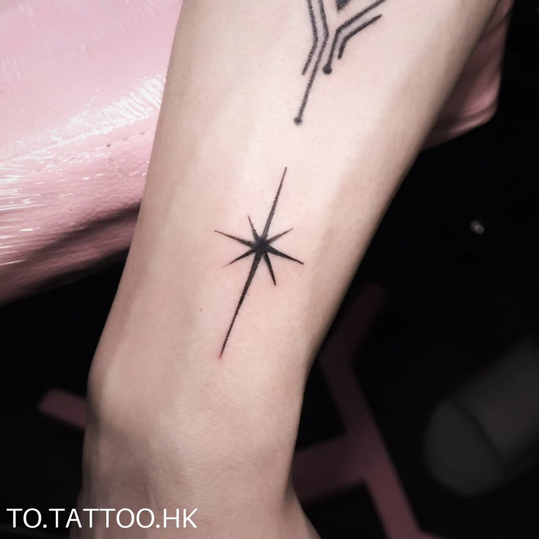 Tattoo by @to.tattoo.hk — fine_line