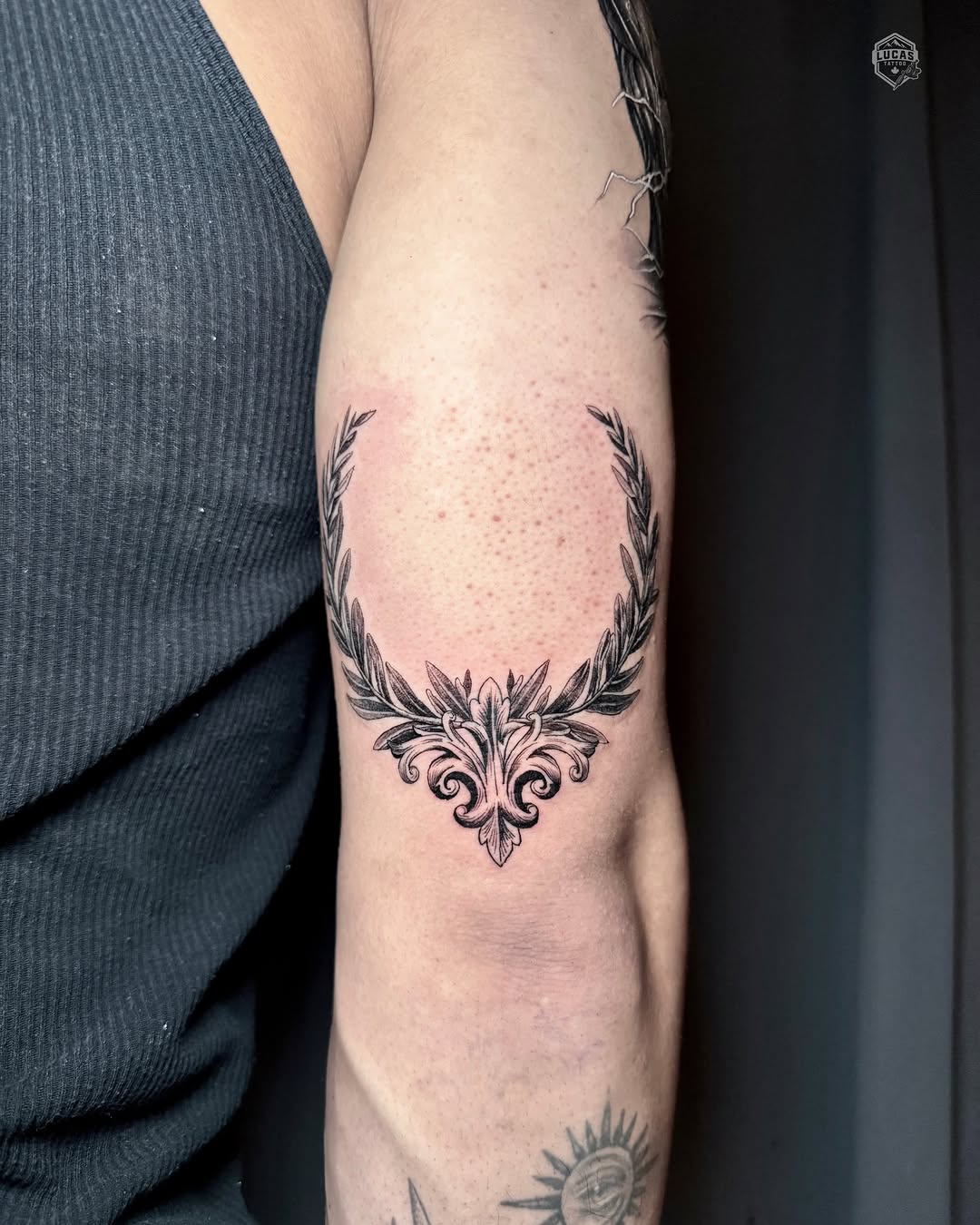 Tattoo by @lucastattoo.ca โ black_and_grey, ornamental