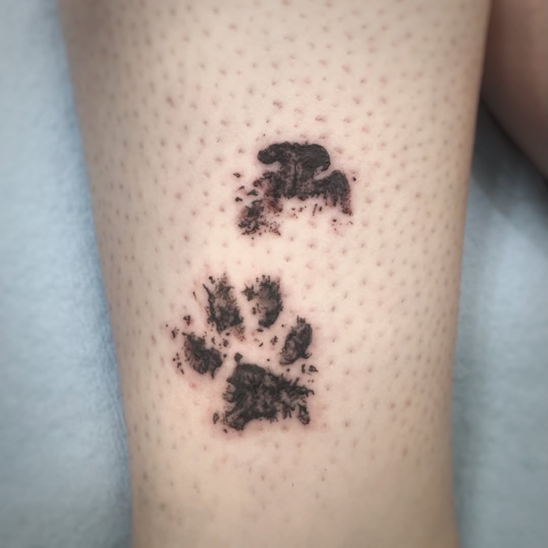 Tattoo by @emmarainetattoo — black_and_grey, realism