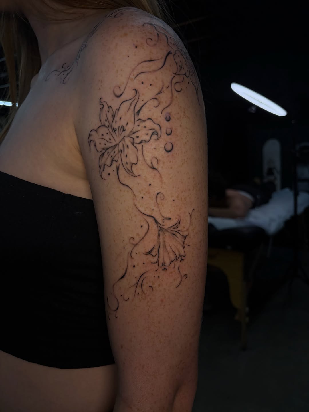 Tattoo by @sexyratpotion โ fine_line