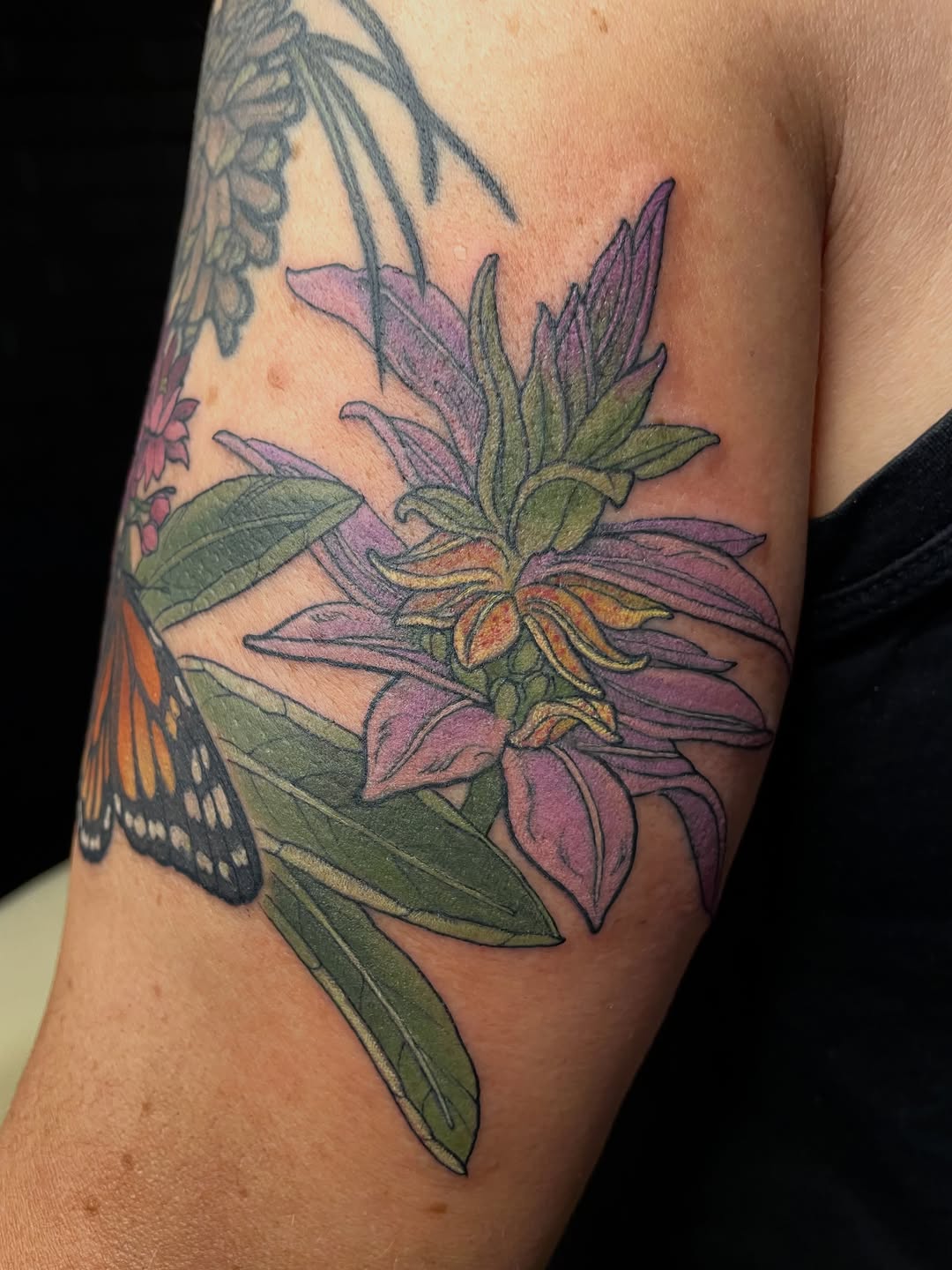 Tattoo by @pare_elyse — realism, fine_line