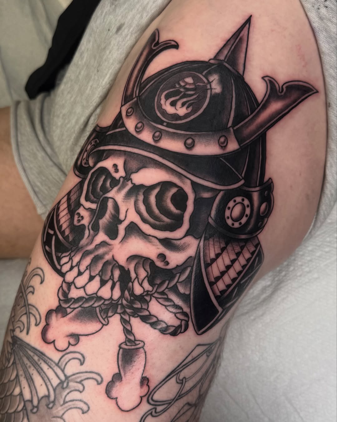 Tattoo by @yuriabreutattoo β black_and_grey, realism