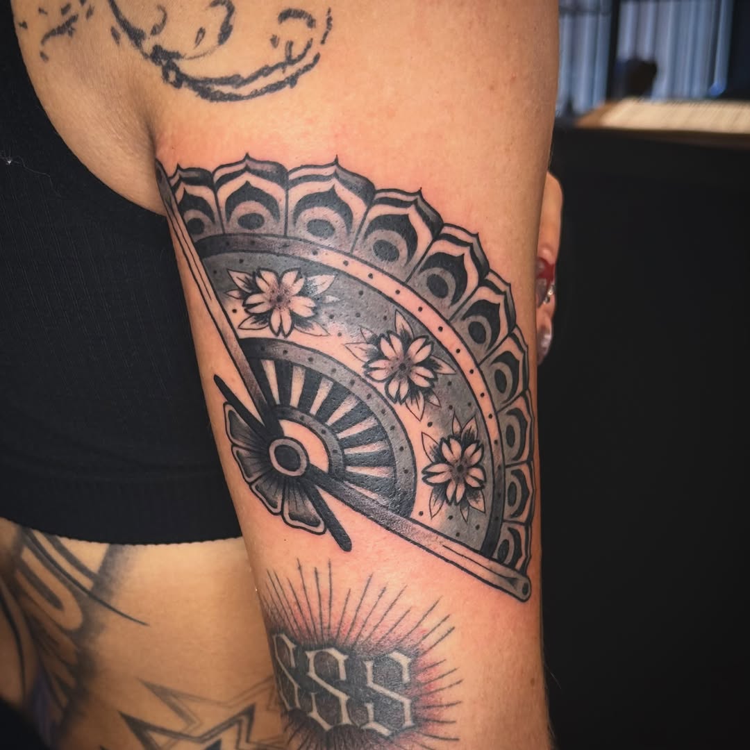 Tattoo by @jordytattsyou — black_and_grey, ornamental
