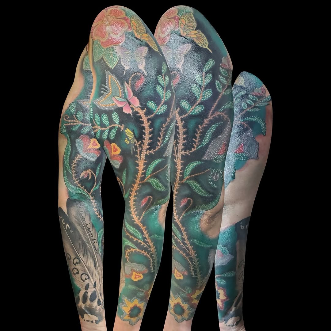 Tattoo by @bree_annatattoos โ dotwork, realism