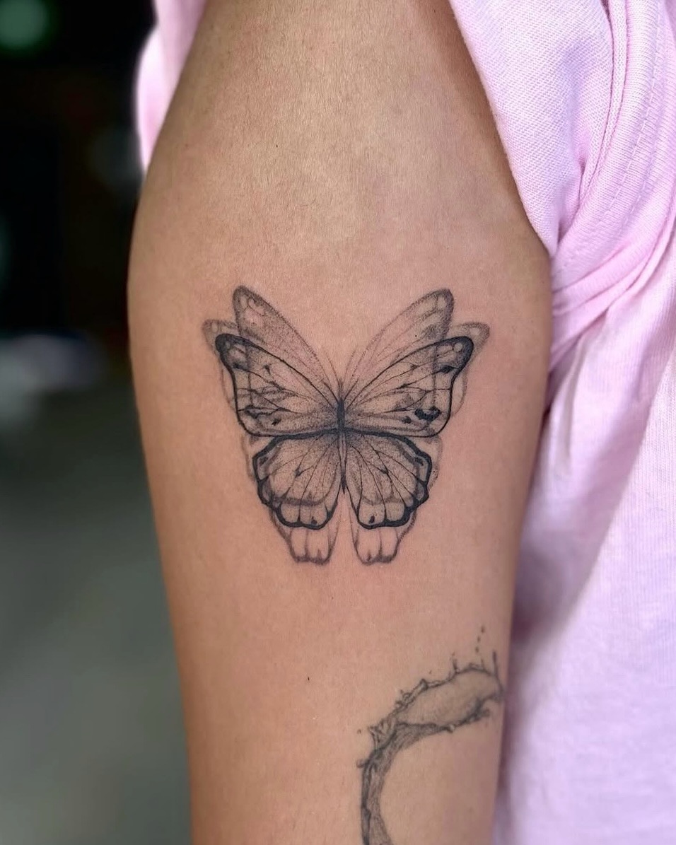 Tattoo by @minto.tattoo โ fine_line, black_and_grey