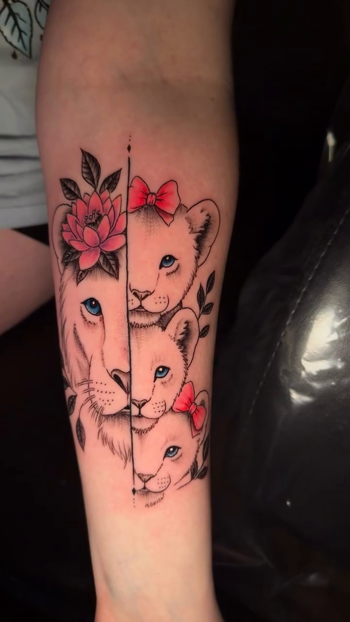 Tattoo by @jcs_mfin_ink_ — fine_line, realism