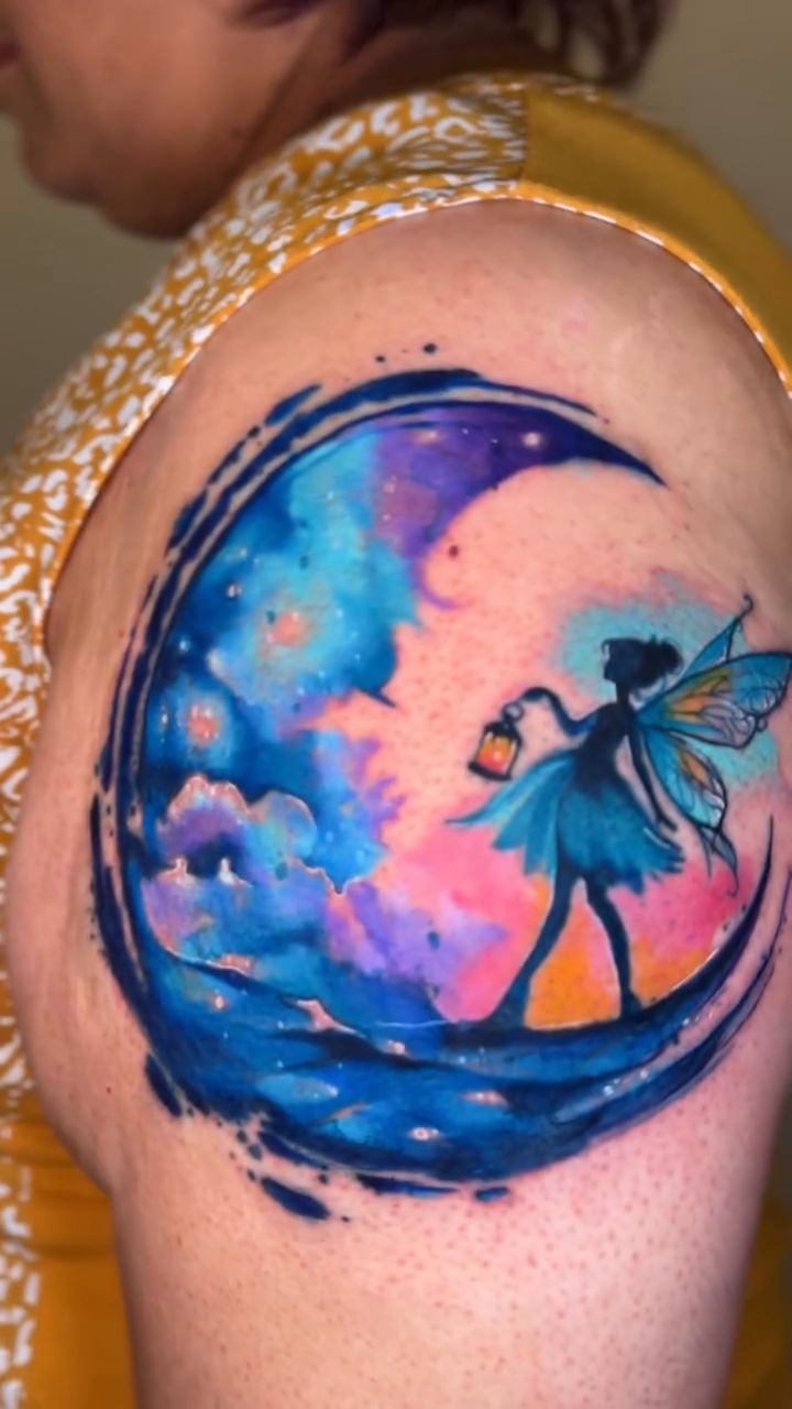 Tattoo by @hunminji — watercolor, fine_line