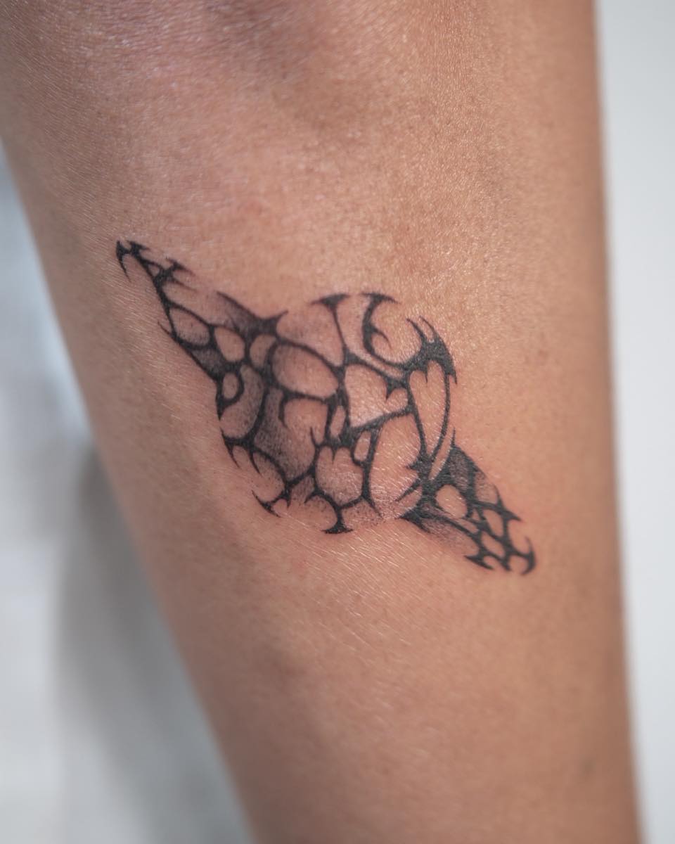 Tattoo by @moonfexx — tribal