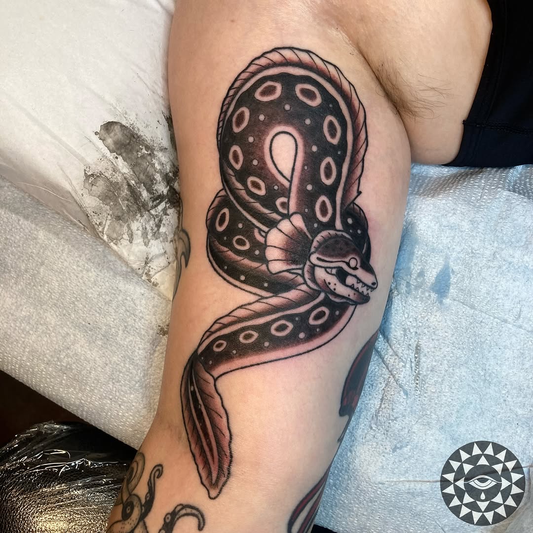 Tattoo by @chelsartistry — american_traditional
