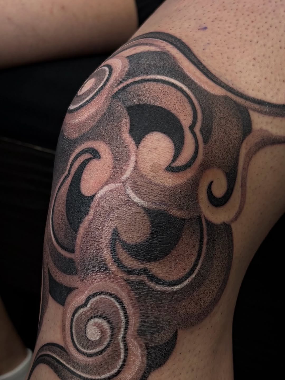 Tattoo by @sunvysideup — black_and_grey, japanese_irezumi