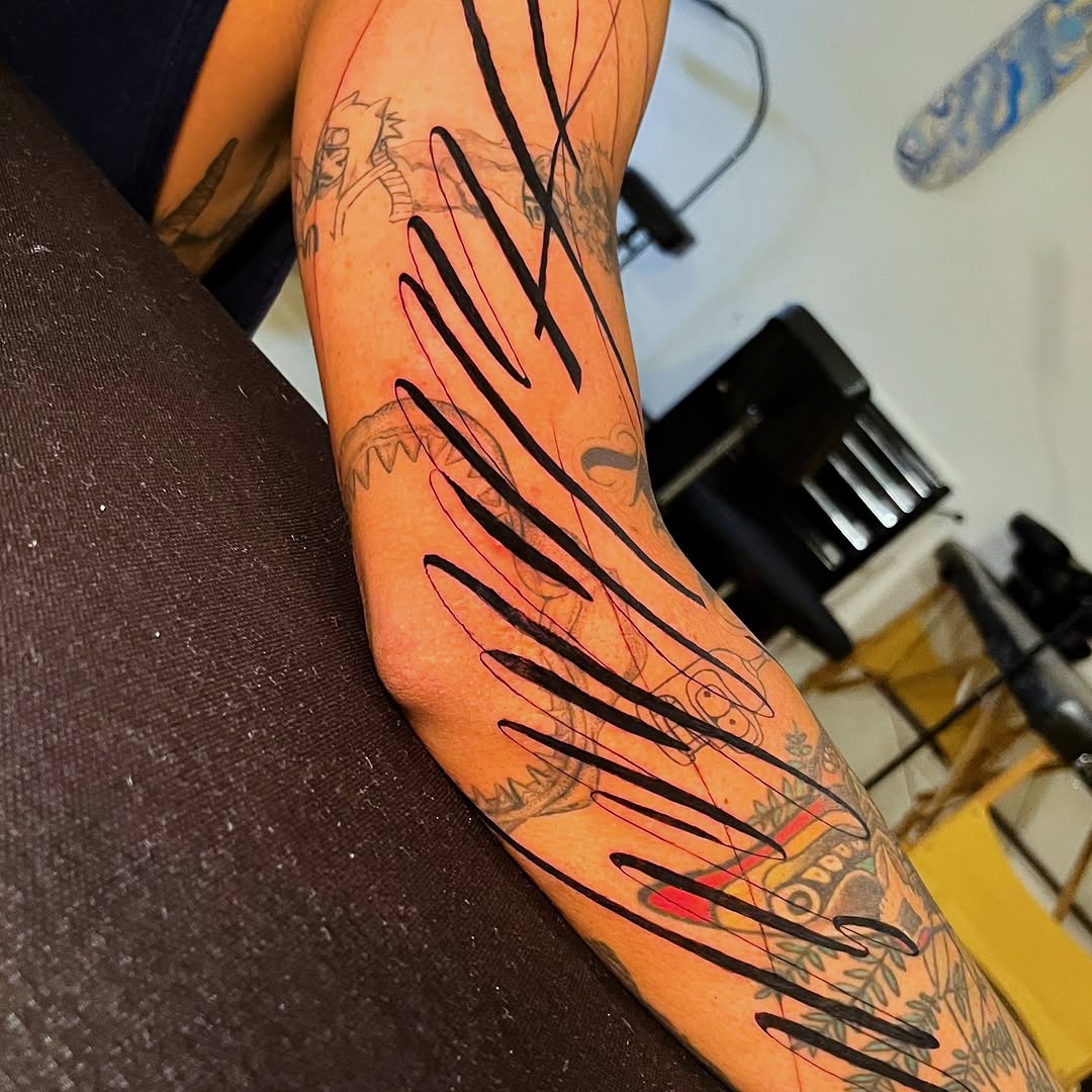 Tattoo by @maalaacaaraa โ blackwork, trash_polka