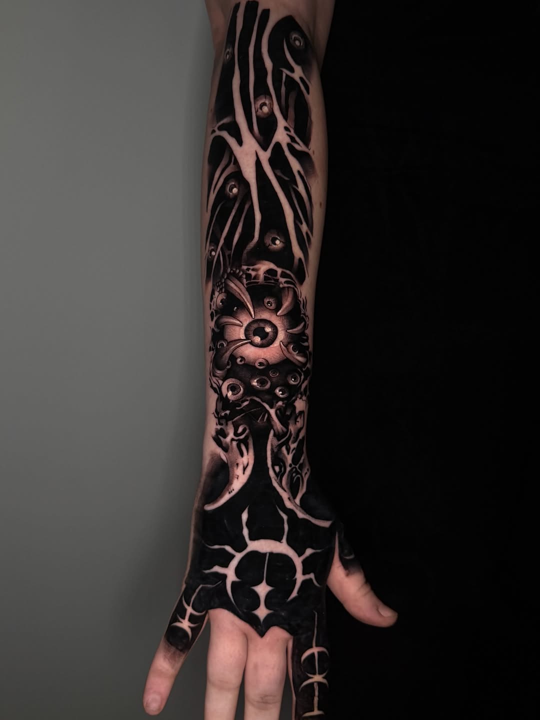 Tattoo by @payasoink402 — blackwork, dark_realism