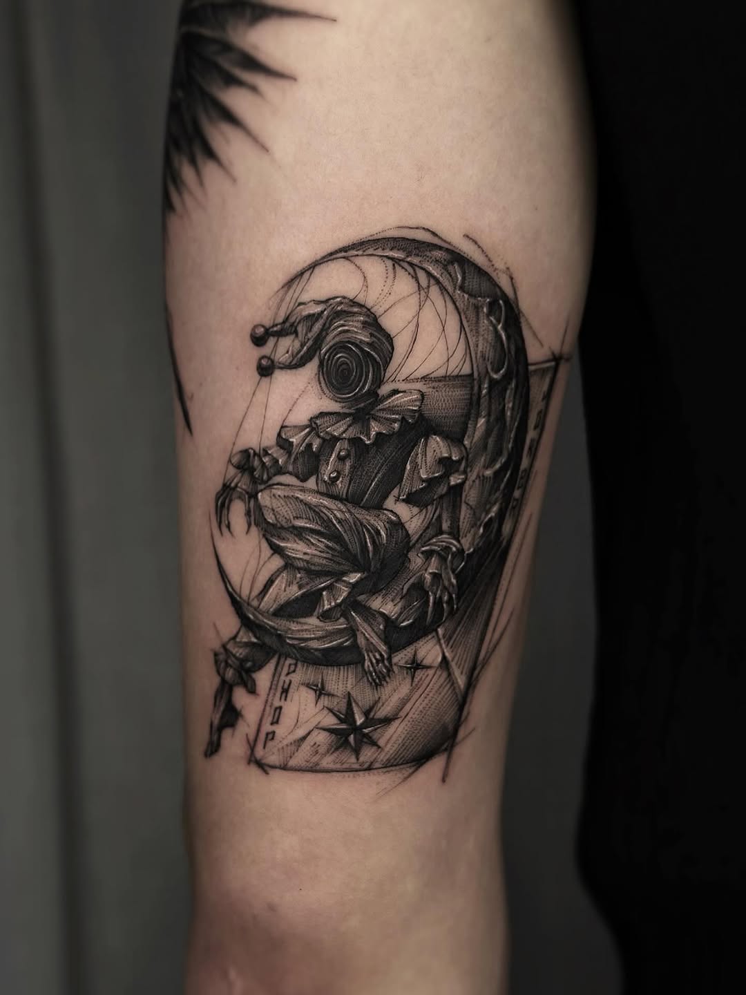Tattoo by @tamilia_howall — black_and_grey, realism