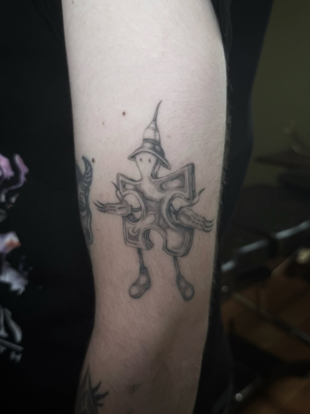 Tattoo by @sanctumsenunatattoo โ black_and_grey, illustrative