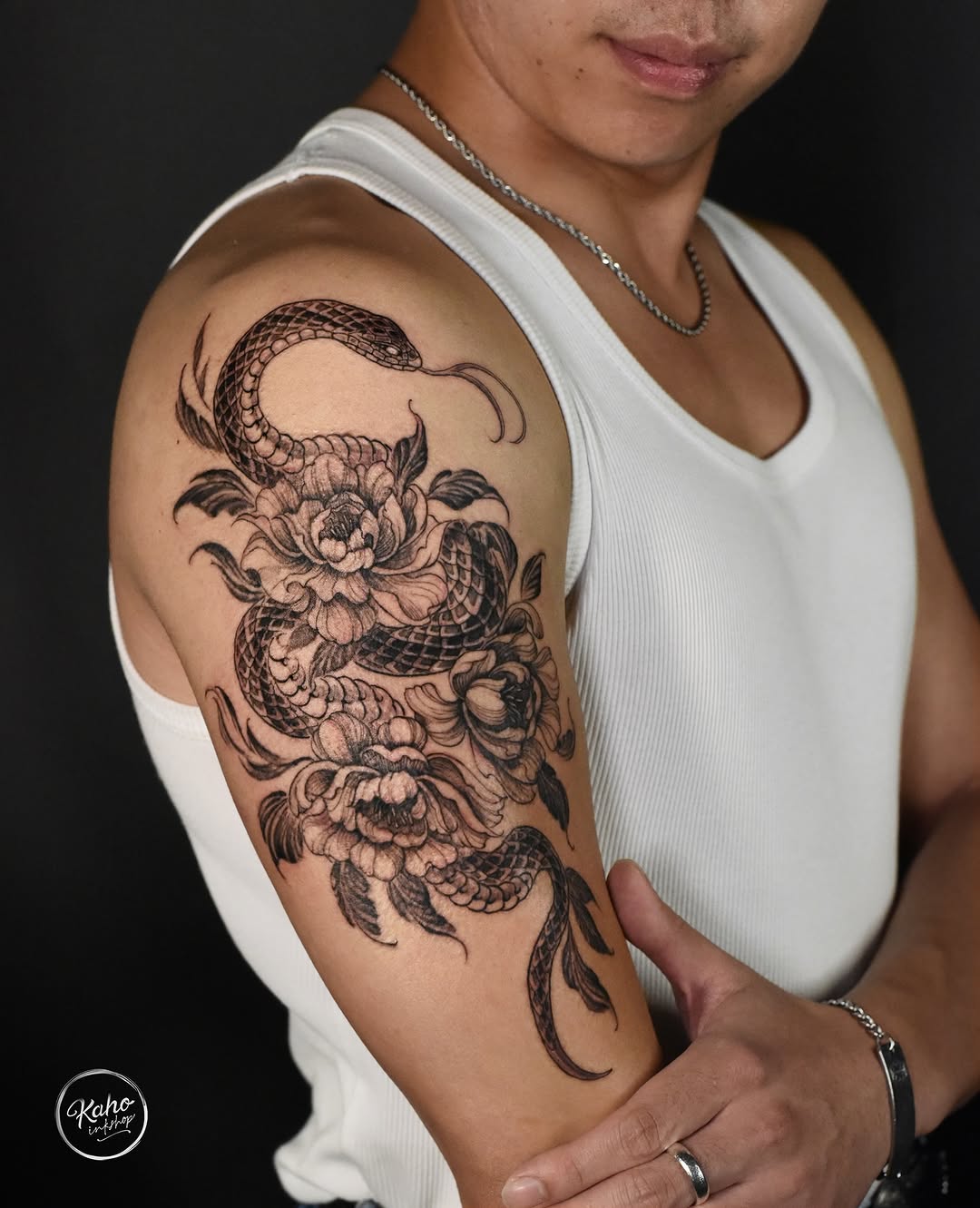 Tattoo by @kahoinkshop — japanese_irezumi, black_and_grey