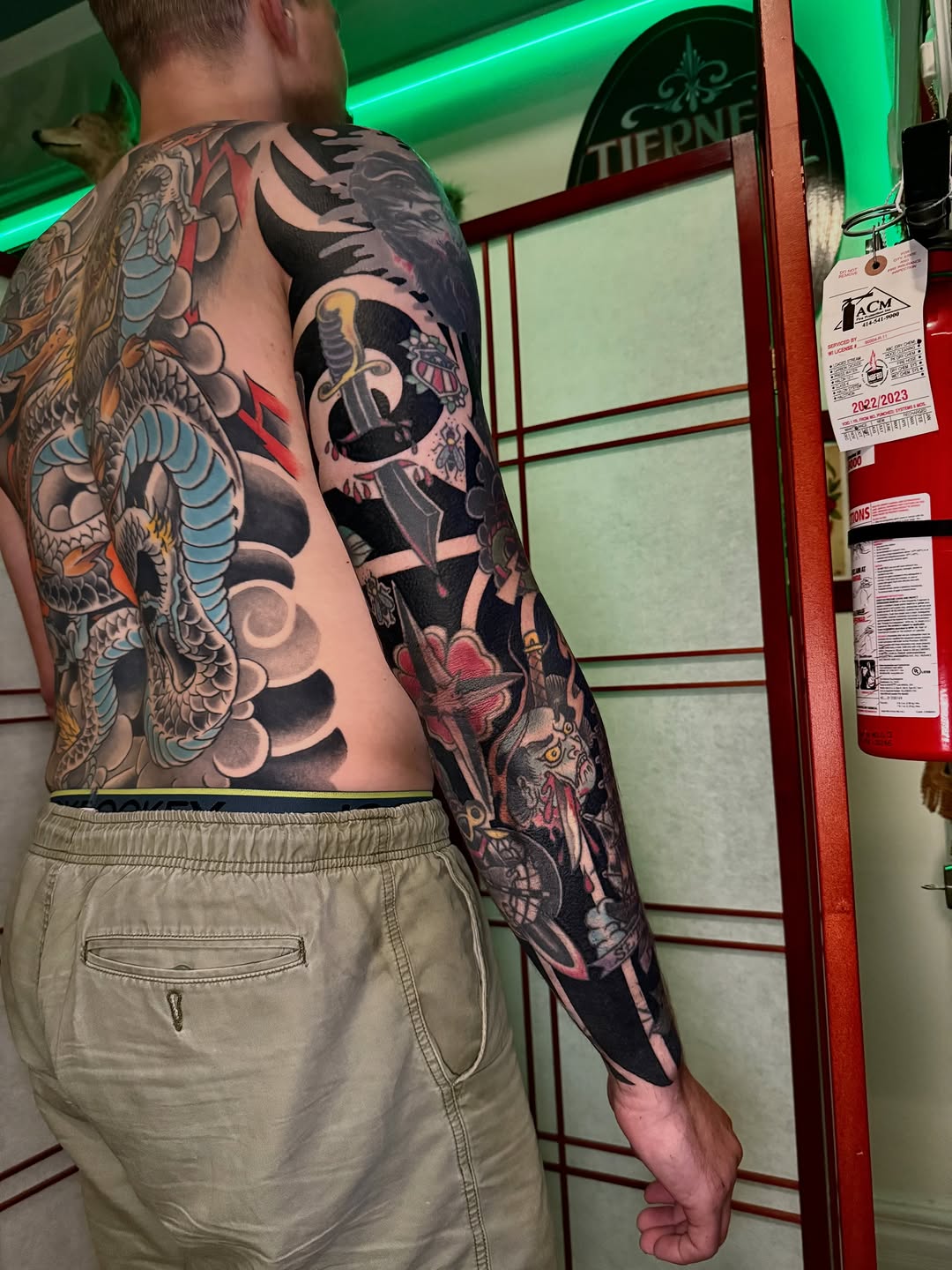 Tattoo by @jacobjamesk β japanese_irezumi, blackwork