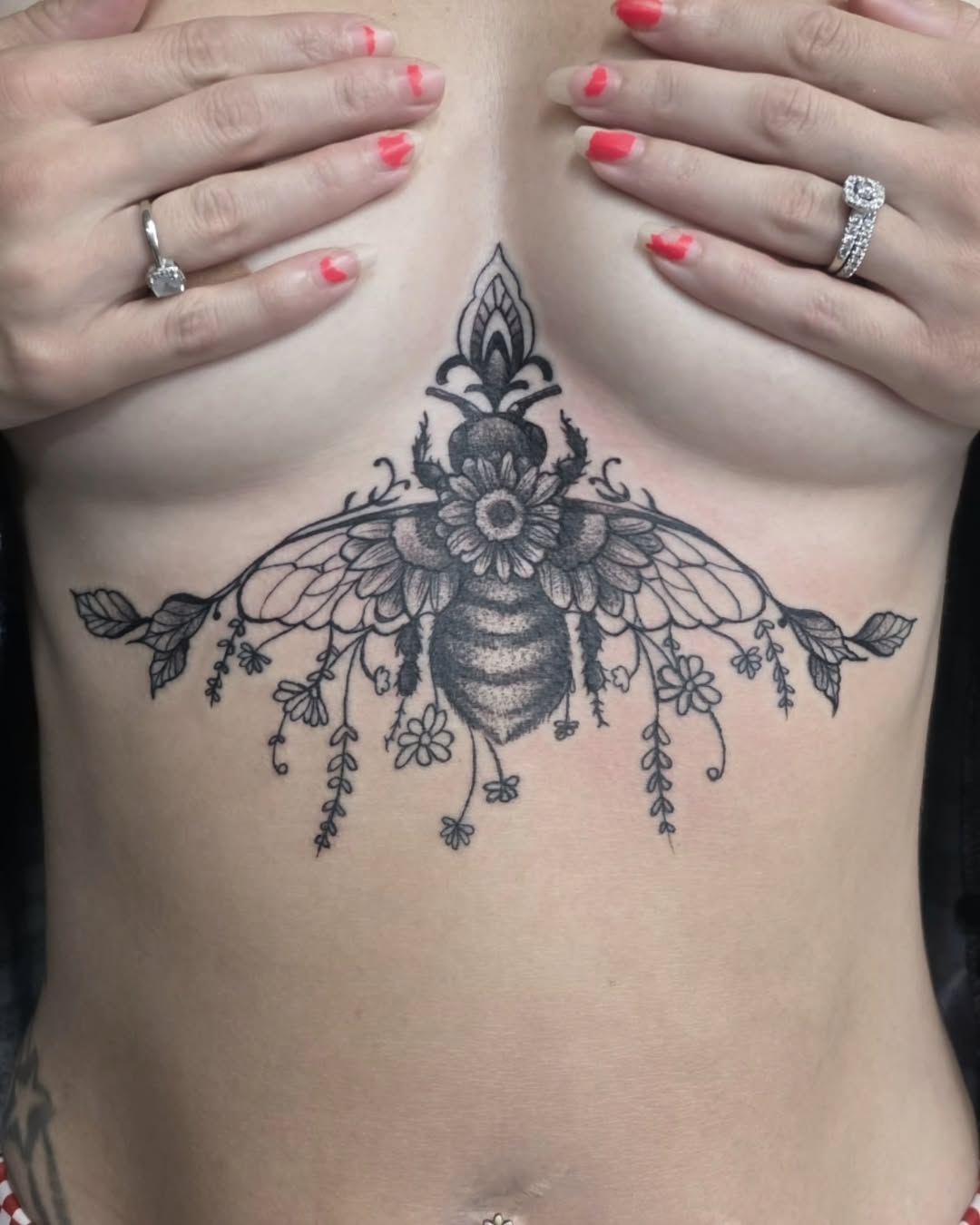 Tattoo by @cre8tionsink — fine_line, dotwork