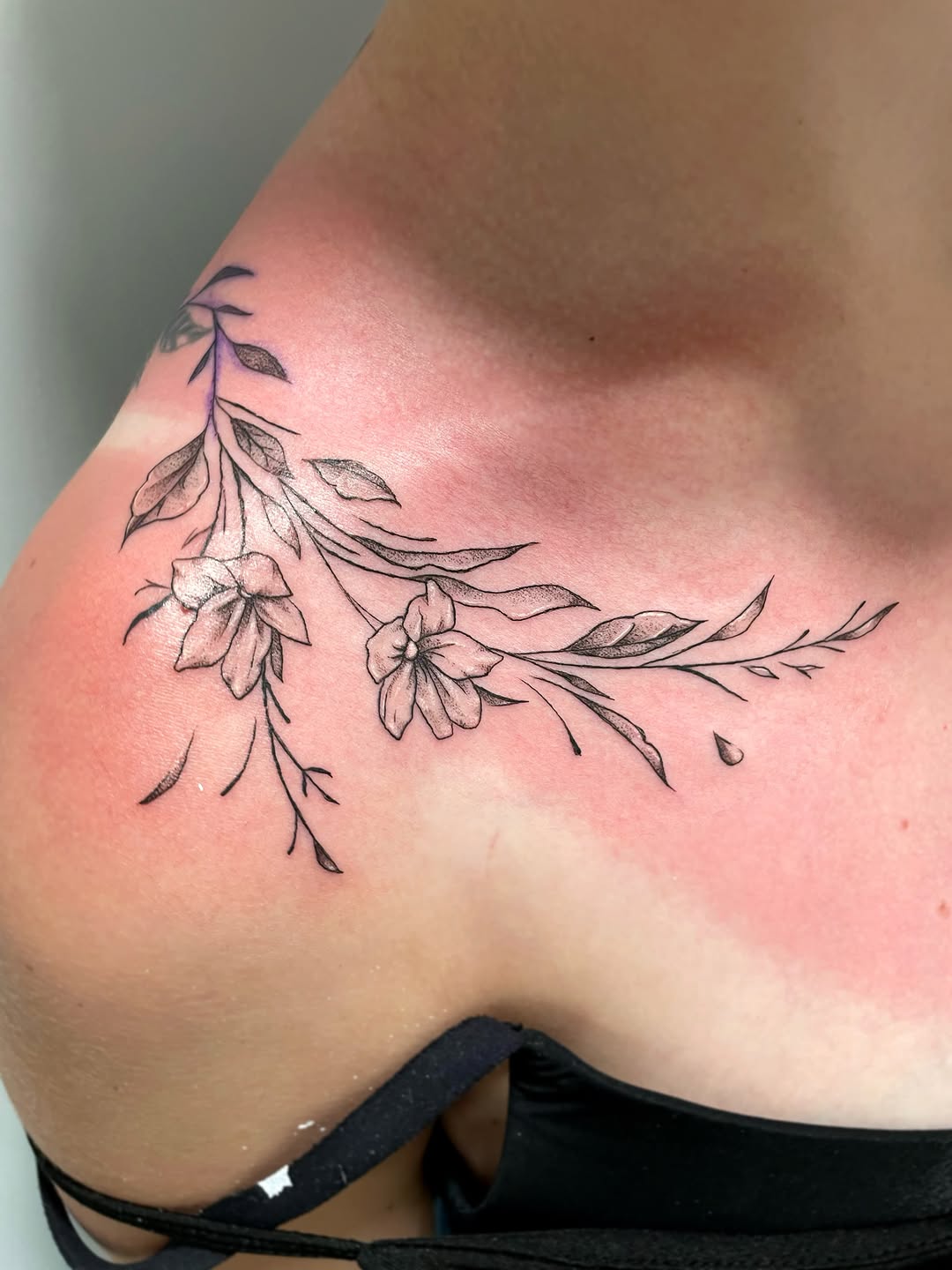 Tattoo by @stephtattoos13 — fine_line, black_and_grey