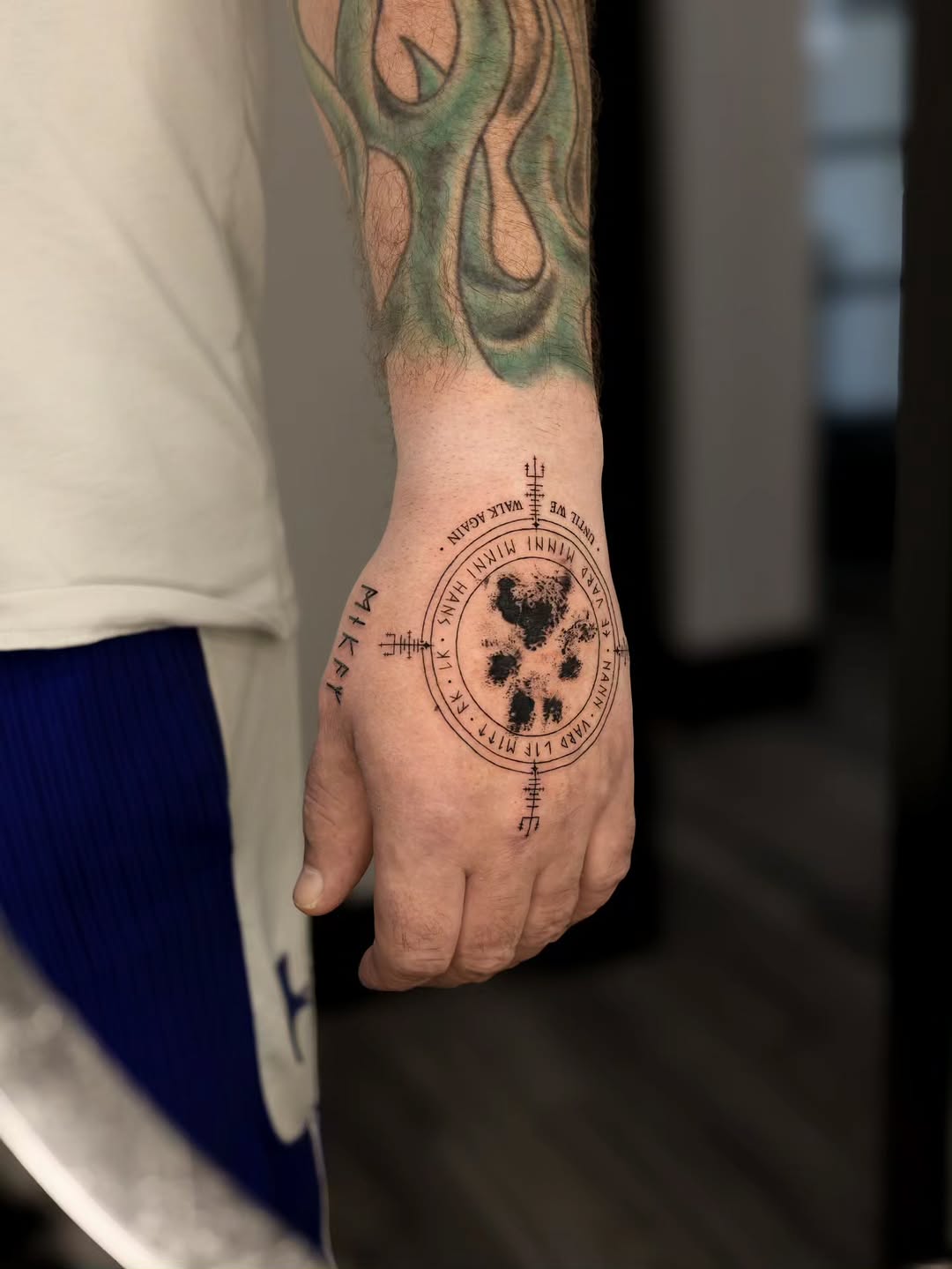 Tattoo by @cien_ink — black_and_grey, lettering_script