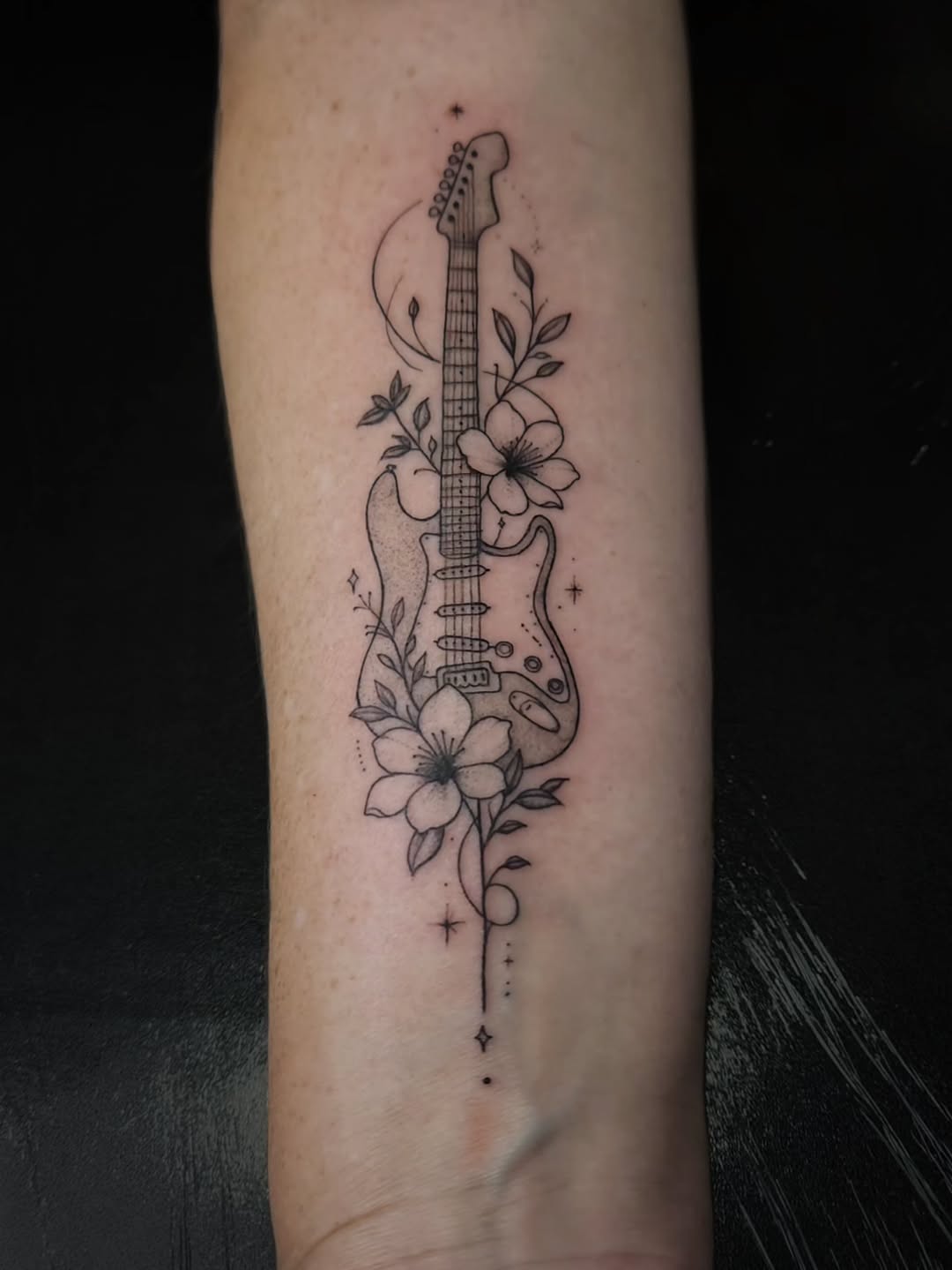 Tattoo by @dycotattoo — fine_line, illustrative