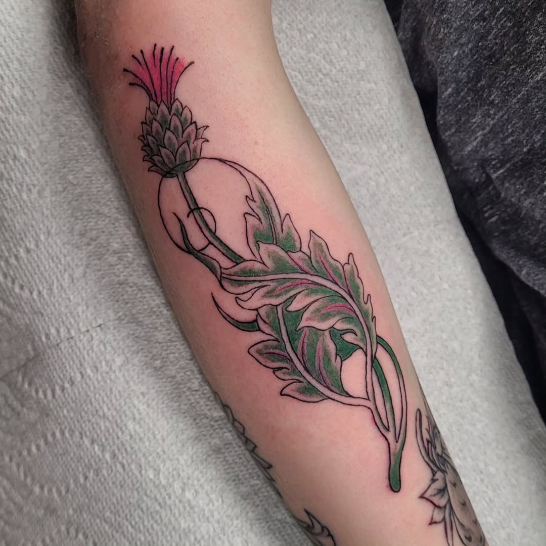 Tattoo by @lariendragon — fine_line, illustrative