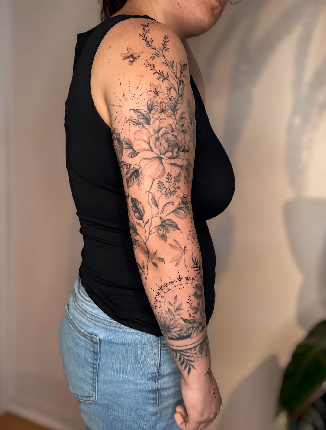 Tattoo by @slaubcreation — fine_line, black_and_grey