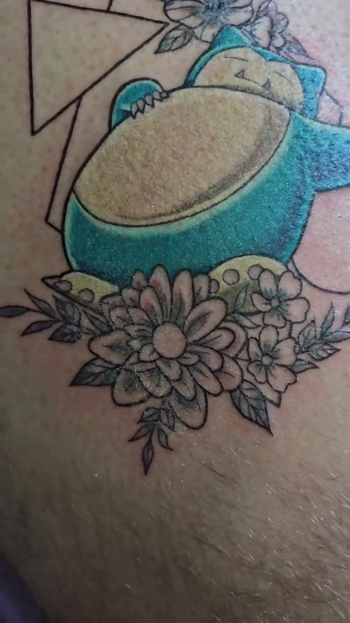 Tattoo by @kawaiikittentattoo โ anime, fine_line