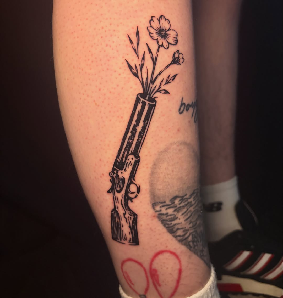 Tattoo by @chaotic__fern β blackwork, illustrative