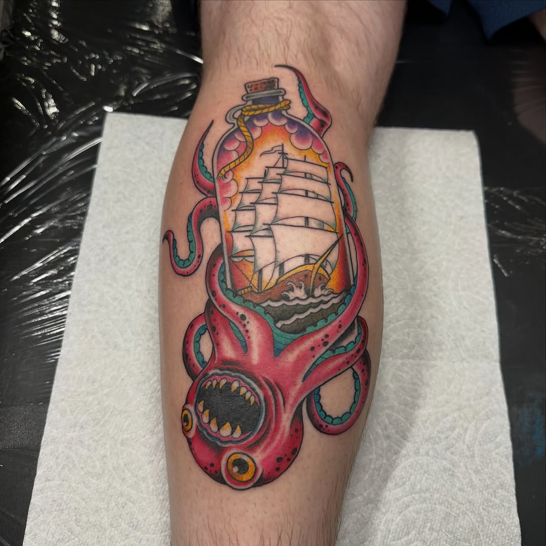 Tattoo by @gravestattooer — american_traditional