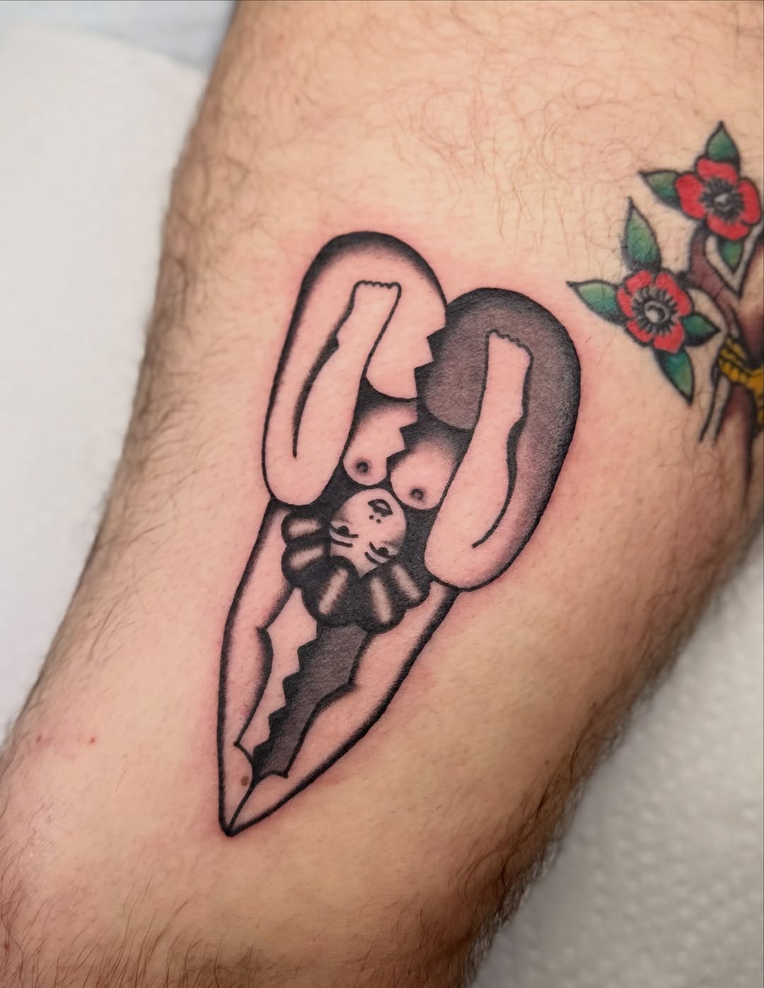 Tattoo by @toniaraye_tattoo — american_traditional