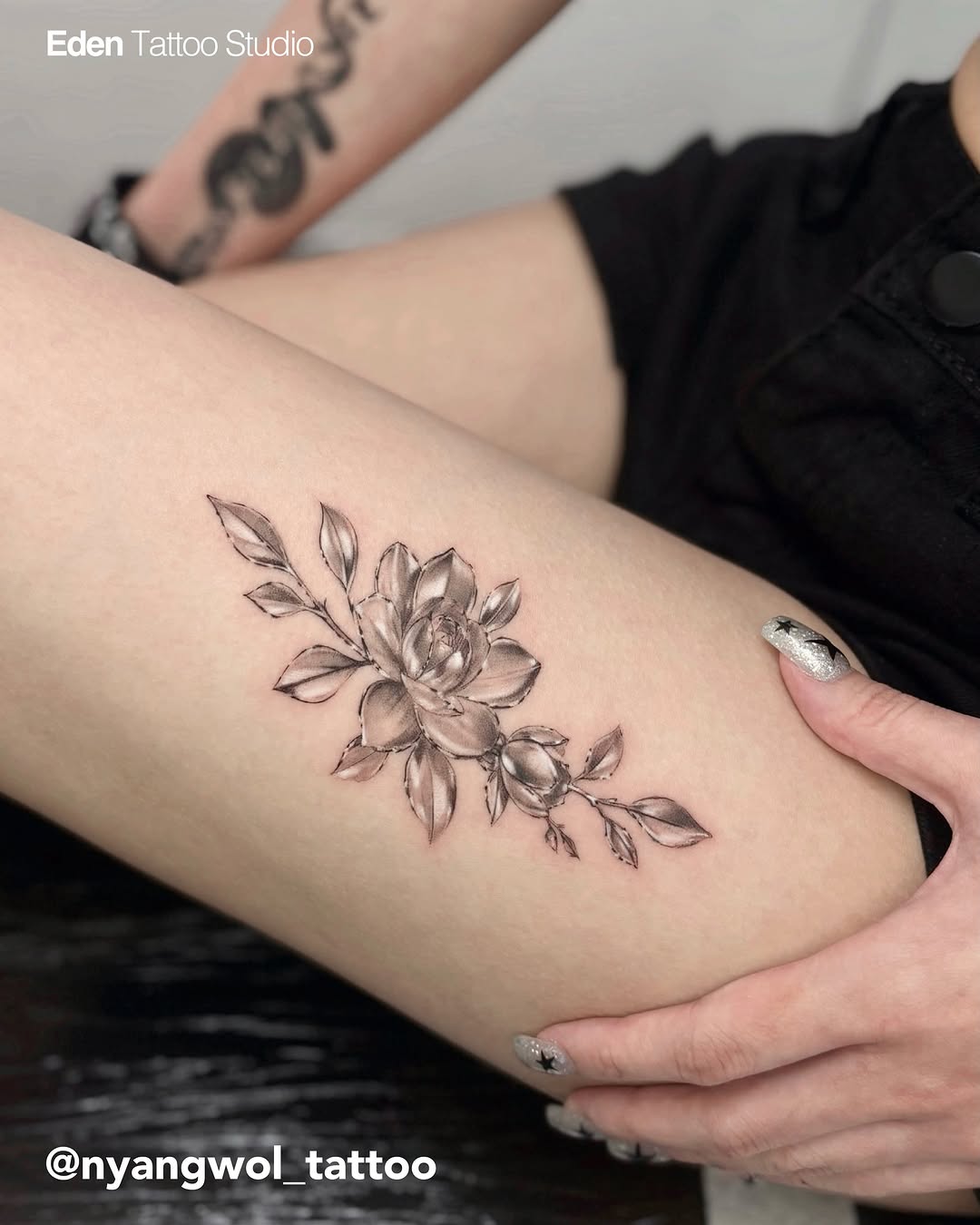 Tattoo by @nyangwol_tattoo — fine_line, black_and_grey