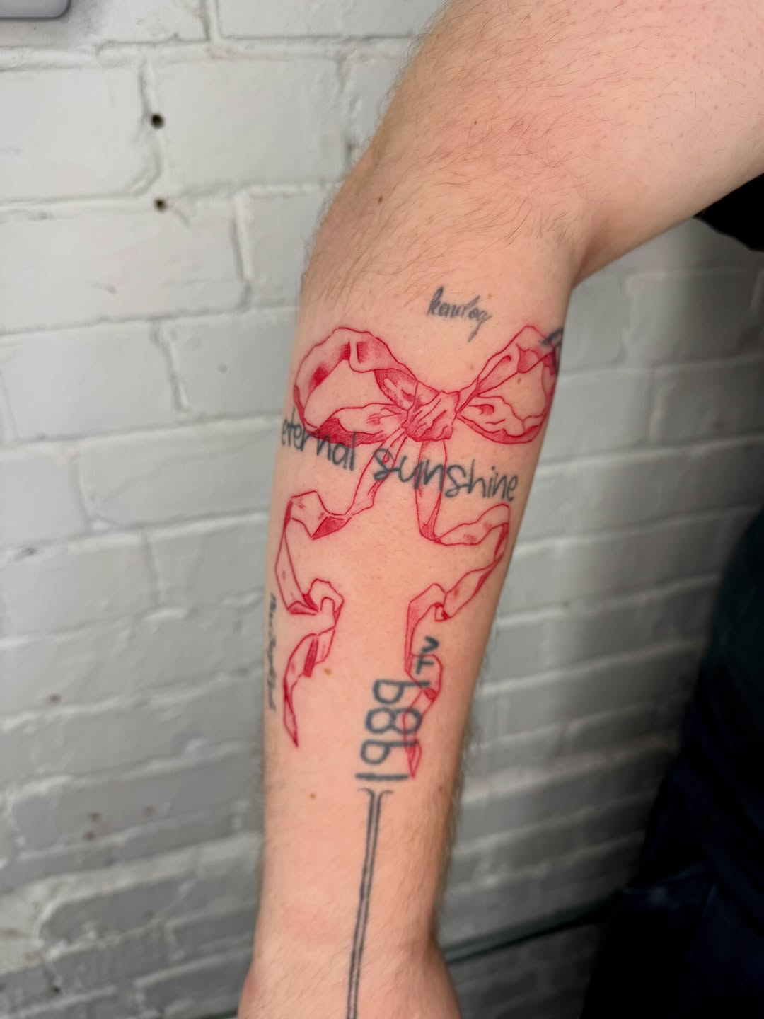 Tattoo by @studioalisi — fine_line, lettering_script